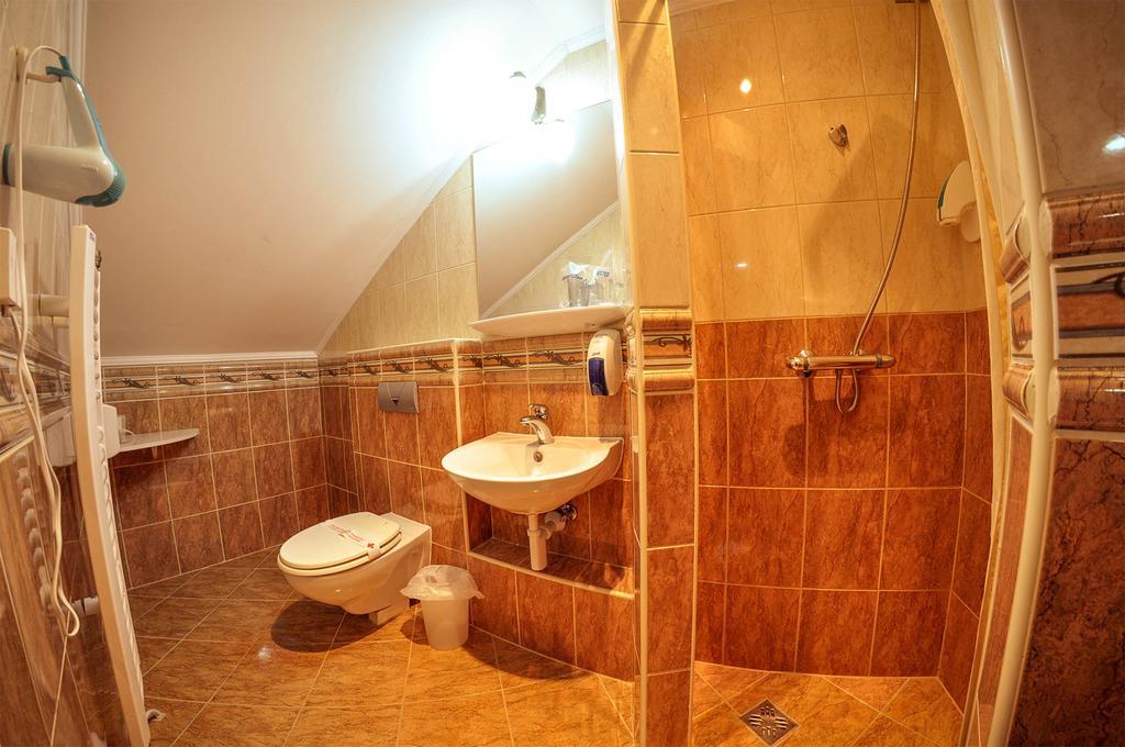 Hotel Latinski Most Szarajevó Kültér fotó