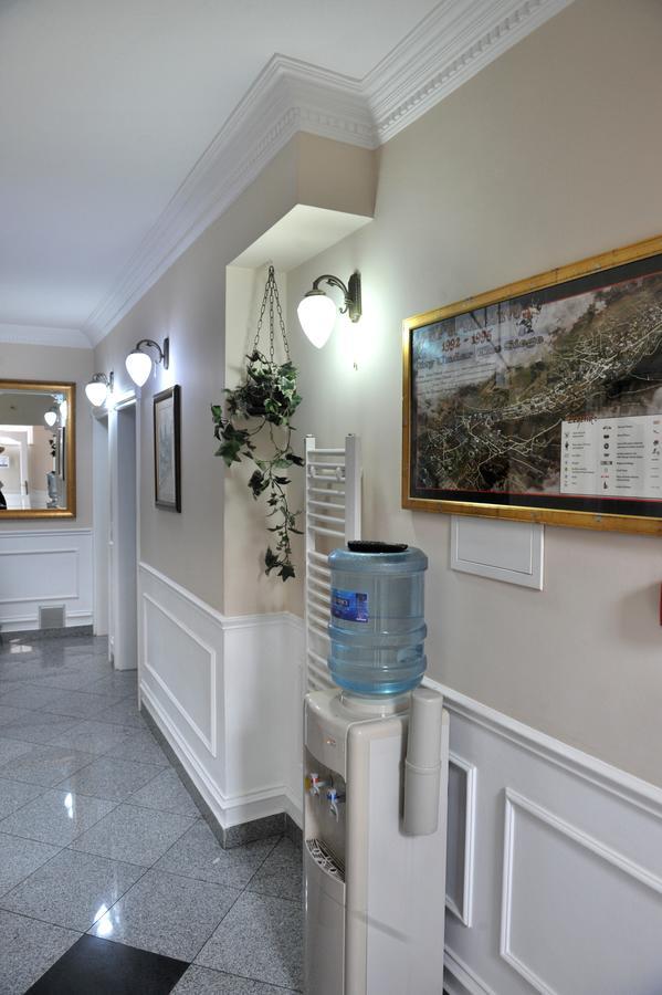 Hotel Latinski Most Szarajevó Kültér fotó