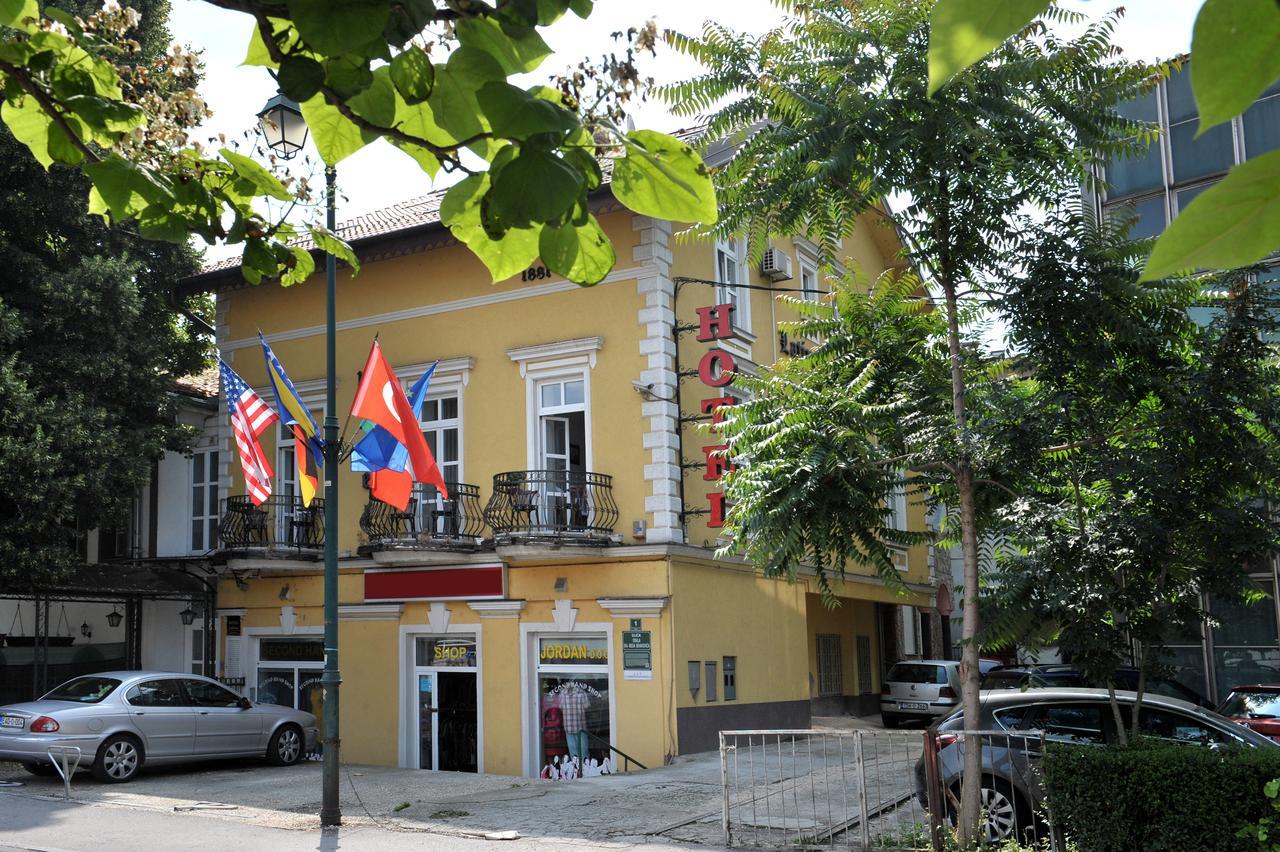 Hotel Latinski Most Szarajevó Kültér fotó