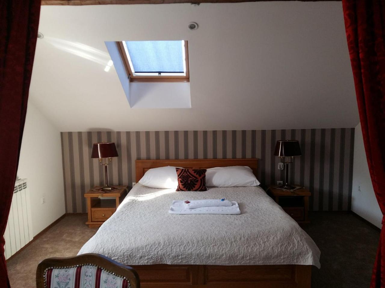 Hotel Latinski Most Szarajevó Kültér fotó