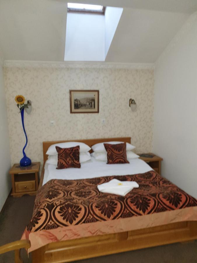 Hotel Latinski Most Szarajevó Kültér fotó