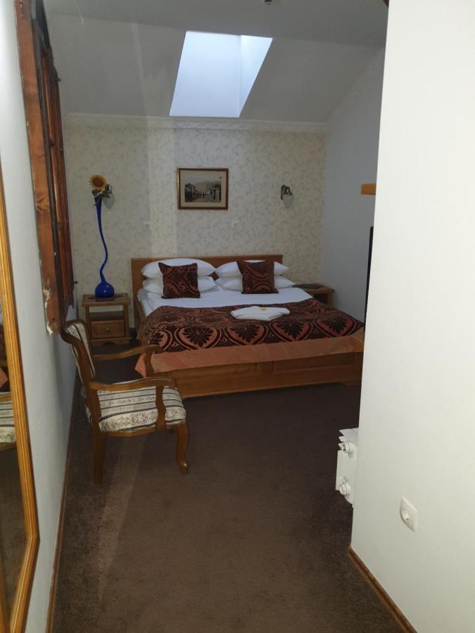 Hotel Latinski Most Szarajevó Kültér fotó